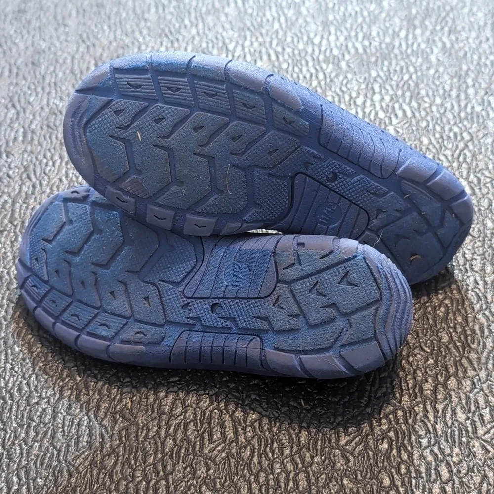 Children's Place Blue Water Shoes